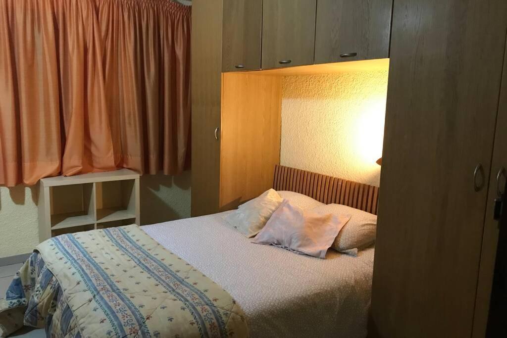 Casita Blanca Con Fibra Optica Y Piscina Cominutaria Villa Tossa de Mar Ngoại thất bức ảnh