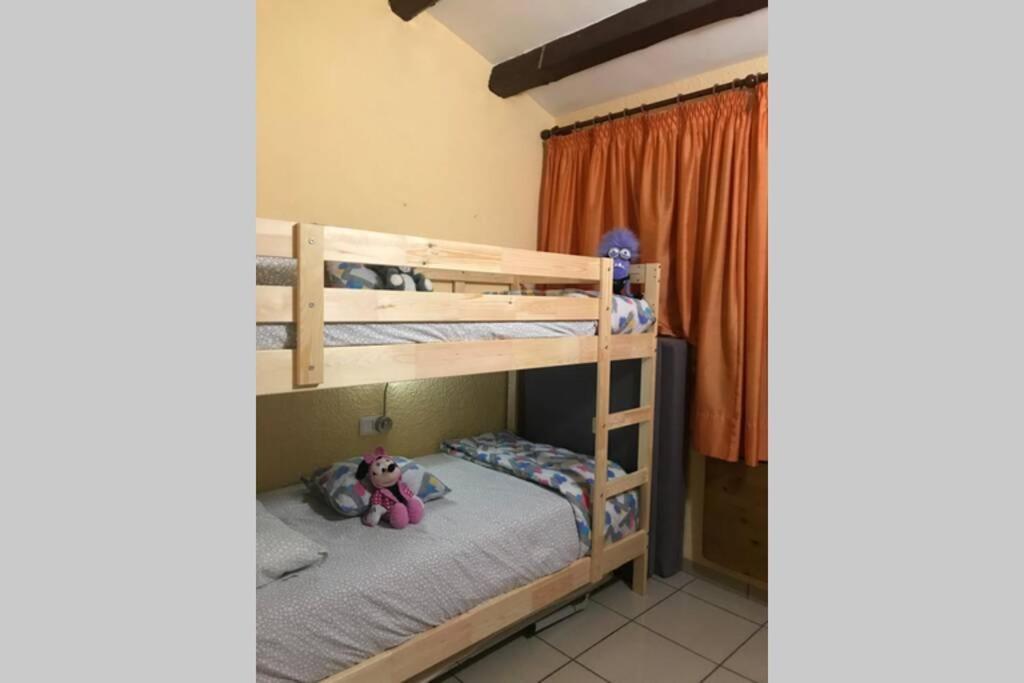 Casita Blanca Con Fibra Optica Y Piscina Cominutaria Villa Tossa de Mar Ngoại thất bức ảnh