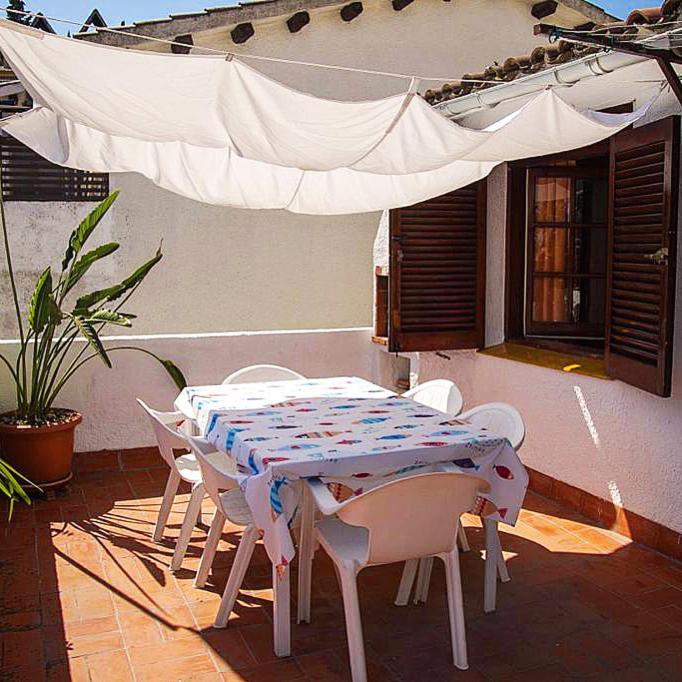 Casita Blanca Con Fibra Optica Y Piscina Cominutaria Villa Tossa de Mar Ngoại thất bức ảnh