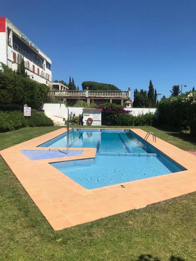 Casita Blanca Con Fibra Optica Y Piscina Cominutaria Villa Tossa de Mar Ngoại thất bức ảnh